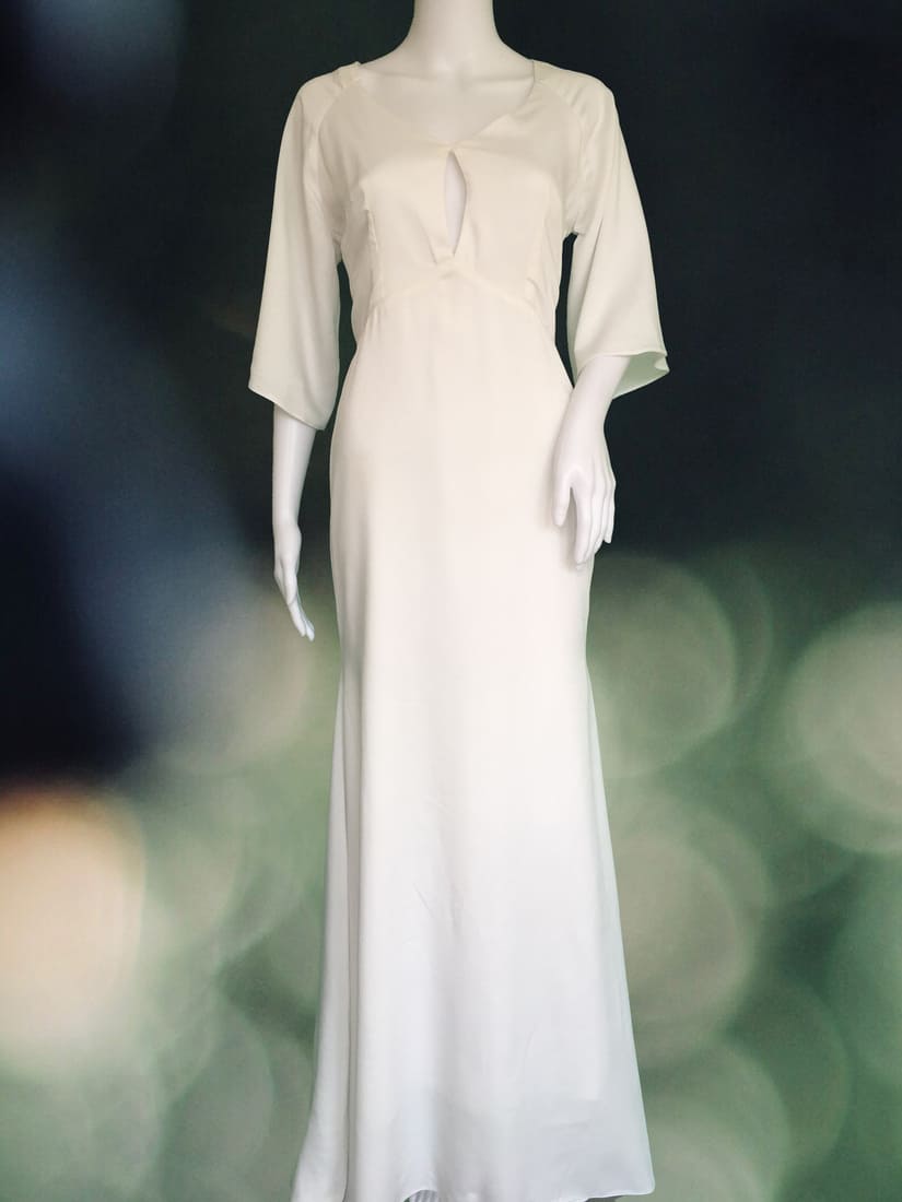 Wedding dress 7.0a